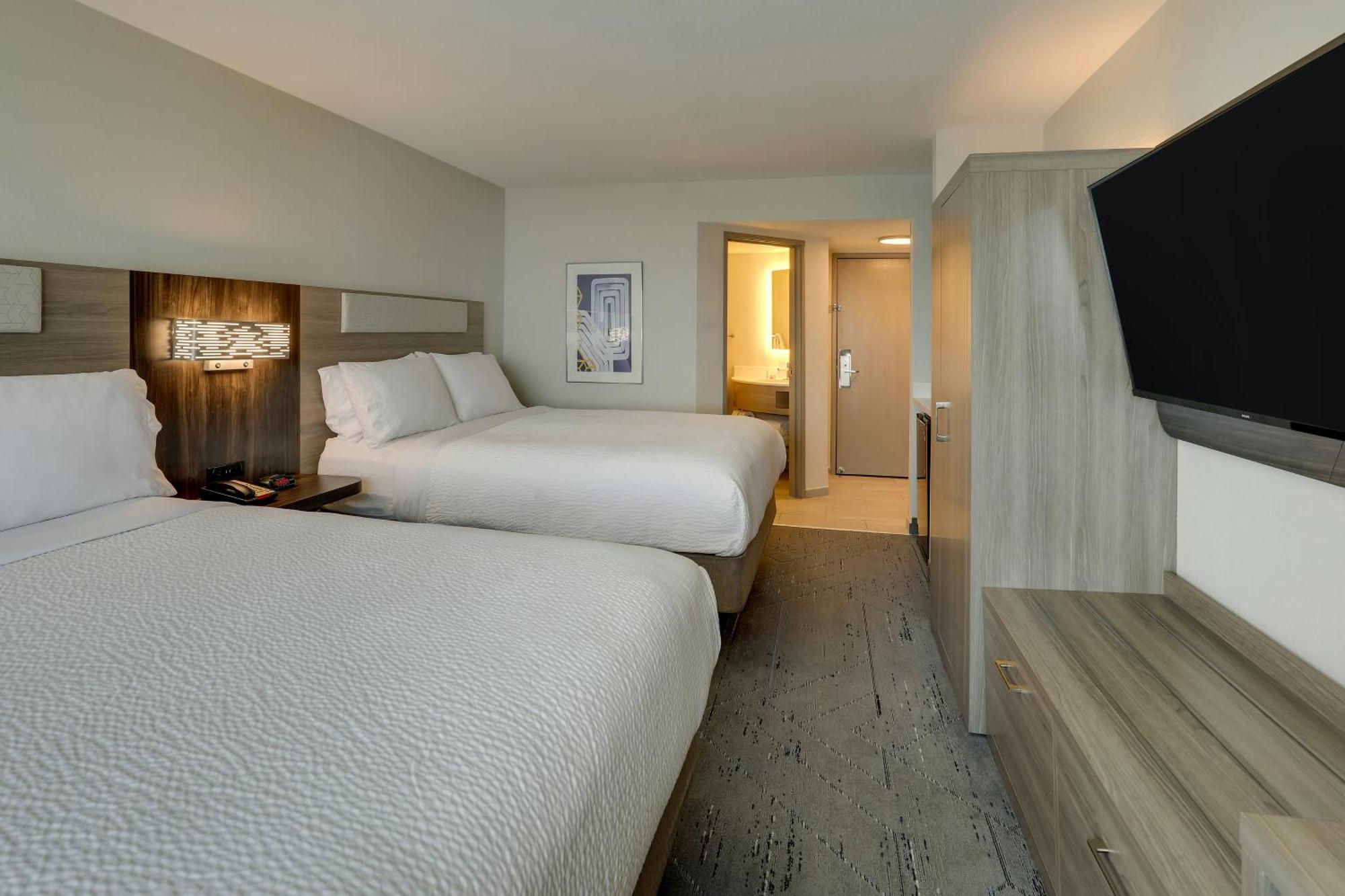 Holiday Inn Express Hotel & Suites Branson 76 Central By Ihg Экстерьер фото